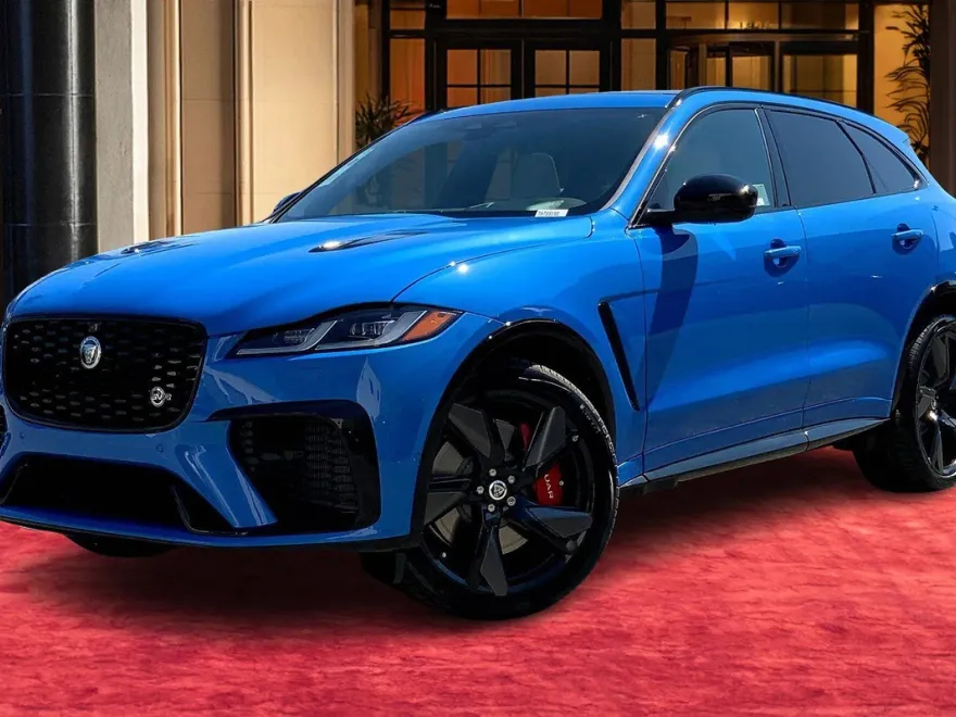 2026 Jaguar F-PACE SVR photo 1