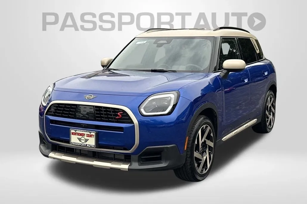 2025 Mini Countryman ALL4 S photo 1