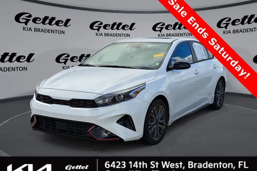 2024 Kia Forte GT-Line photo 1