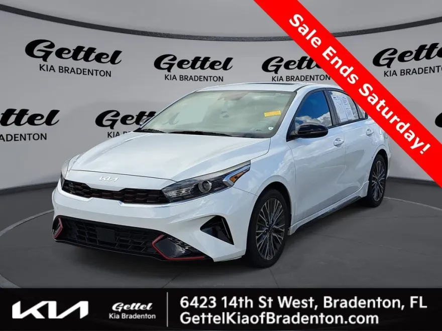 2024 Kia Forte GT-Line photo 1