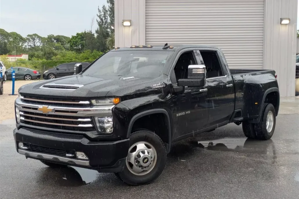 2021 Chevrolet Silverado 3500HD High Country photo 1