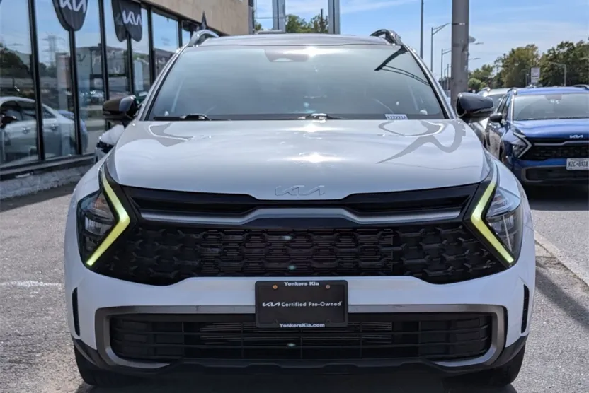 2023 Kia Sportage X-Line photo 1