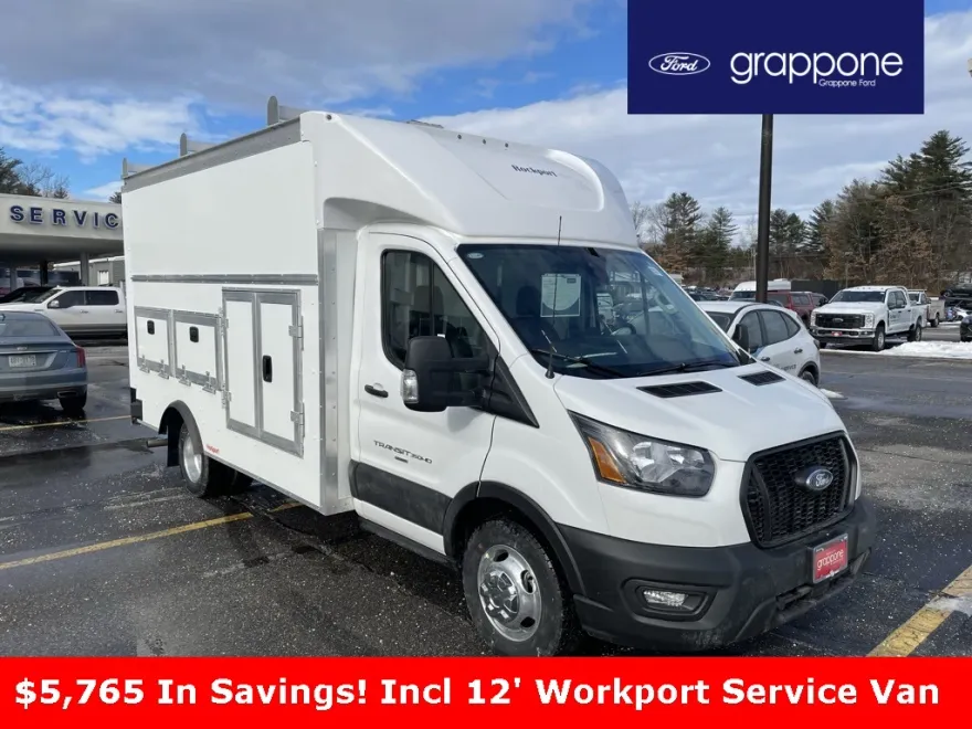 2024 Ford Transit Cutaway photo 1