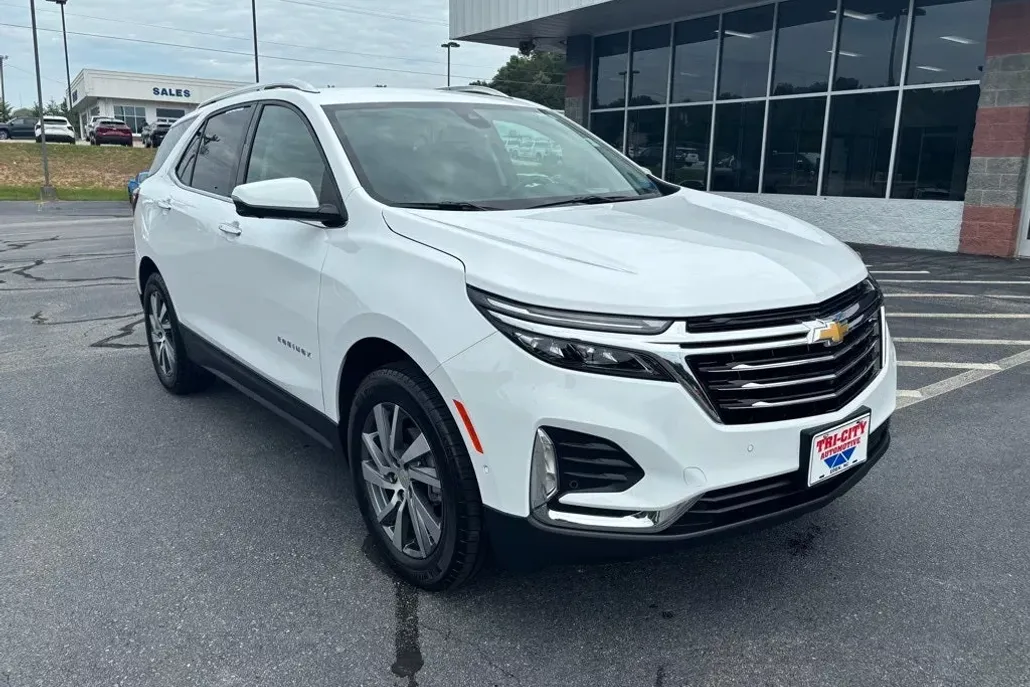 2024 Chevrolet Equinox Premier photo 1
