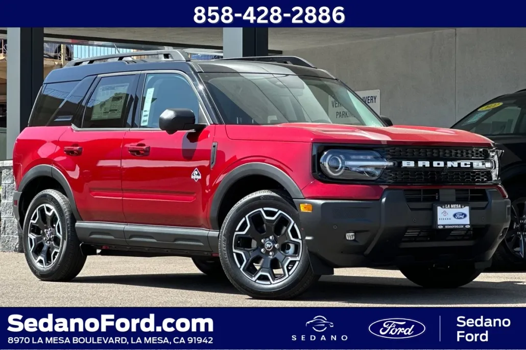 2025 Ford Bronco Sport Outer Banks photo 1
