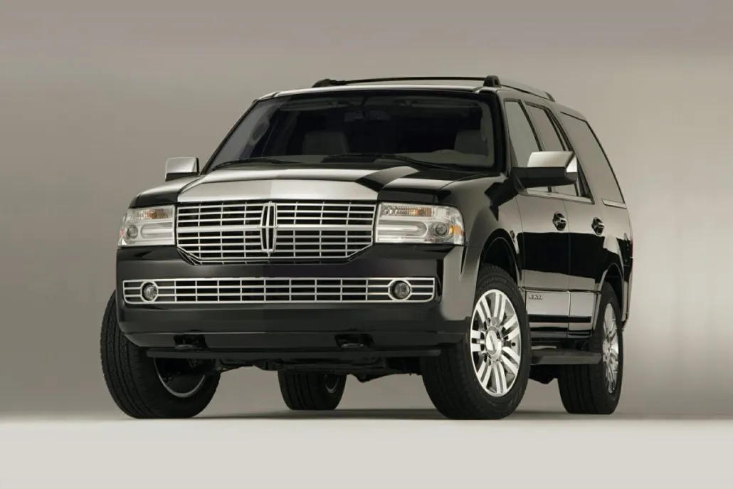 2014 Lincoln Navigator Base photo 1
