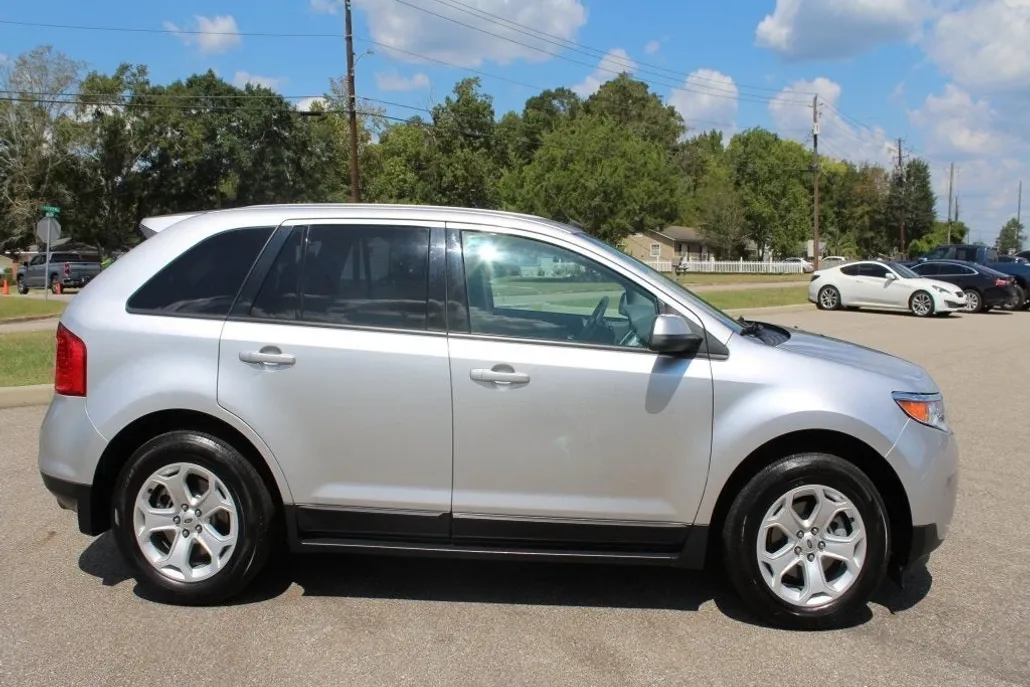 2013 Ford Edge SEL photo 1