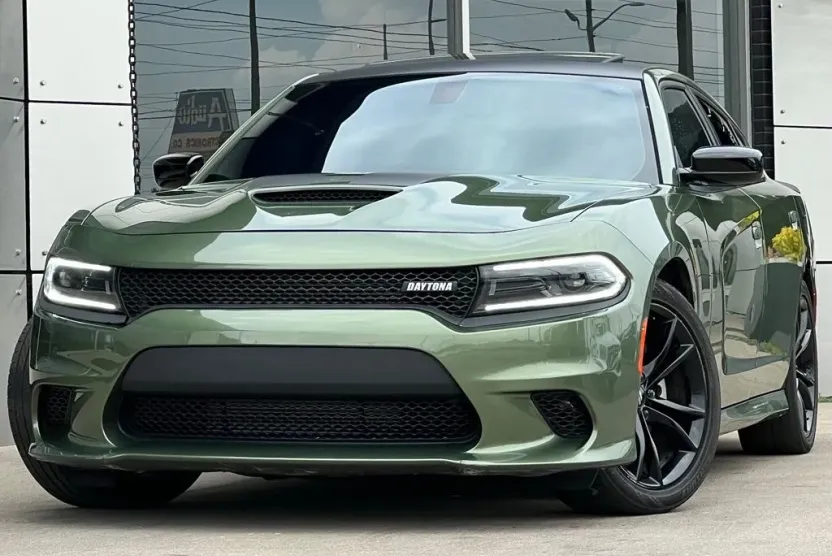 2023 Dodge Charger R/T photo 1