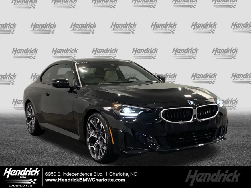 2025 Bmw 230i Coupe photo 1