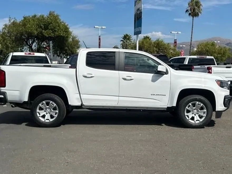 2022 Chevrolet Colorado LT photo 1