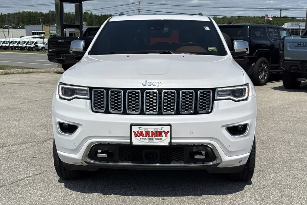 2020 Jeep Grand Cherokee Overland photo 1
