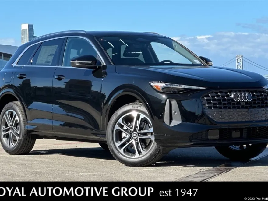 2025 Audi Q5 2.0T Premium Plus photo 1