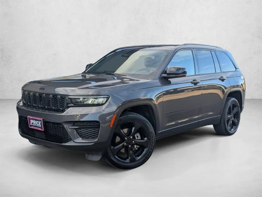 2023 Jeep Grand Cherokee Altitude photo 1