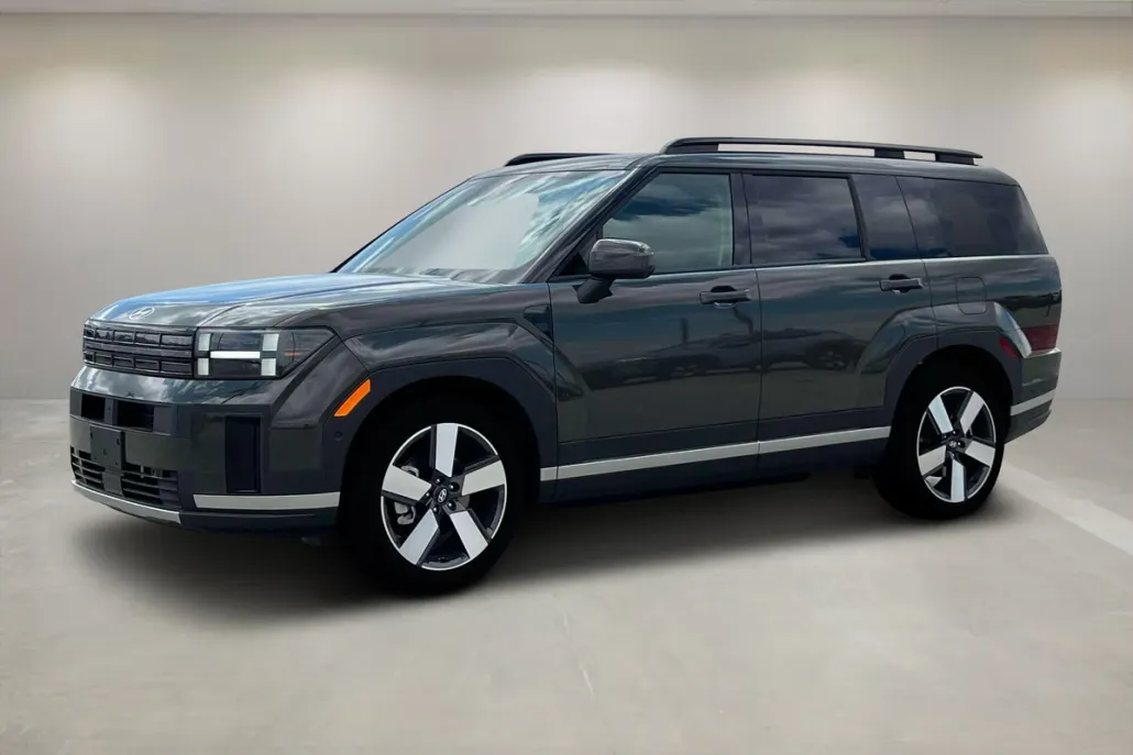 2025 Hyundai Santa Fe Limited photo 1