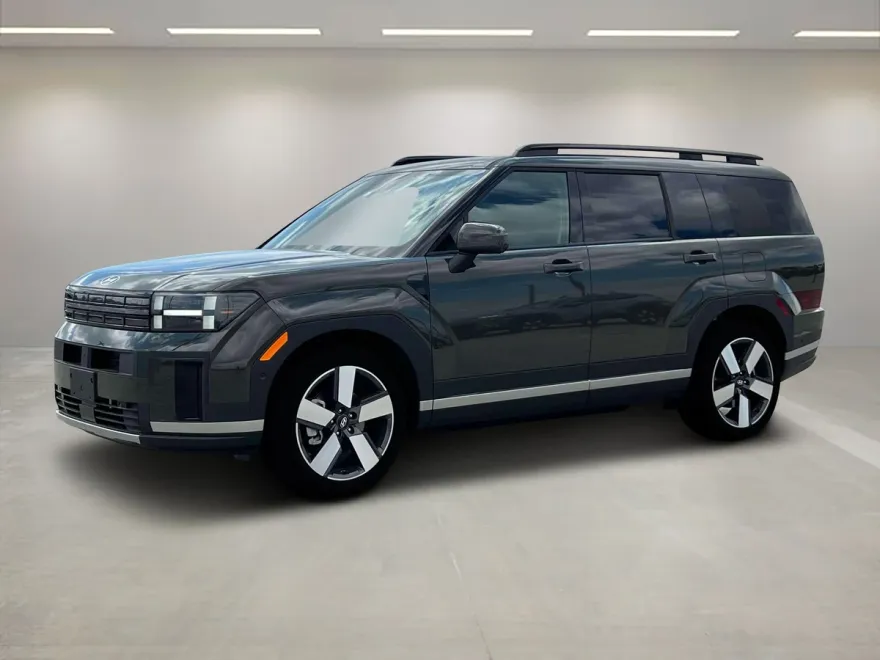 2025 Hyundai Santa Fe Limited photo 1