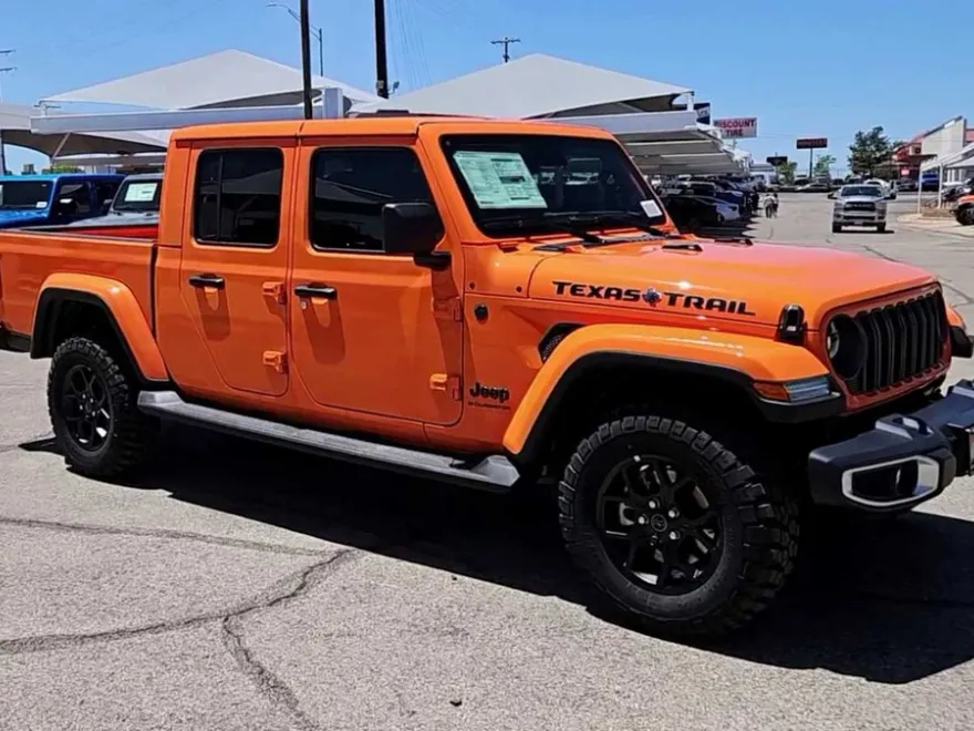 2025 Jeep Gladiator Texas Trail photo 1
