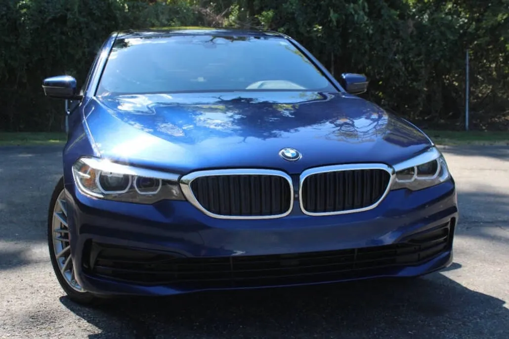 2019 Bmw 530e Sedan photo 1