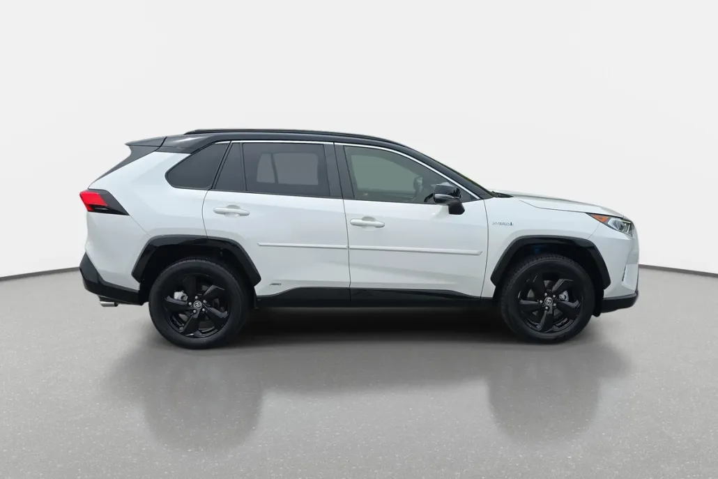 2020 Toyota RAV4 Hybrid XSE photo 1