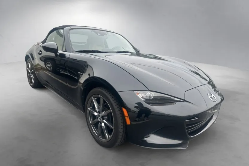 2016 Mazda MX-5 Miata Miata Grand Touring photo 1
