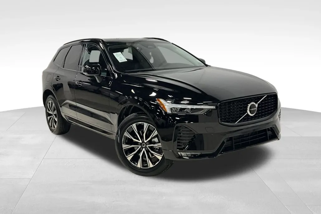 2025 Volvo XC60 B5 Core photo 1