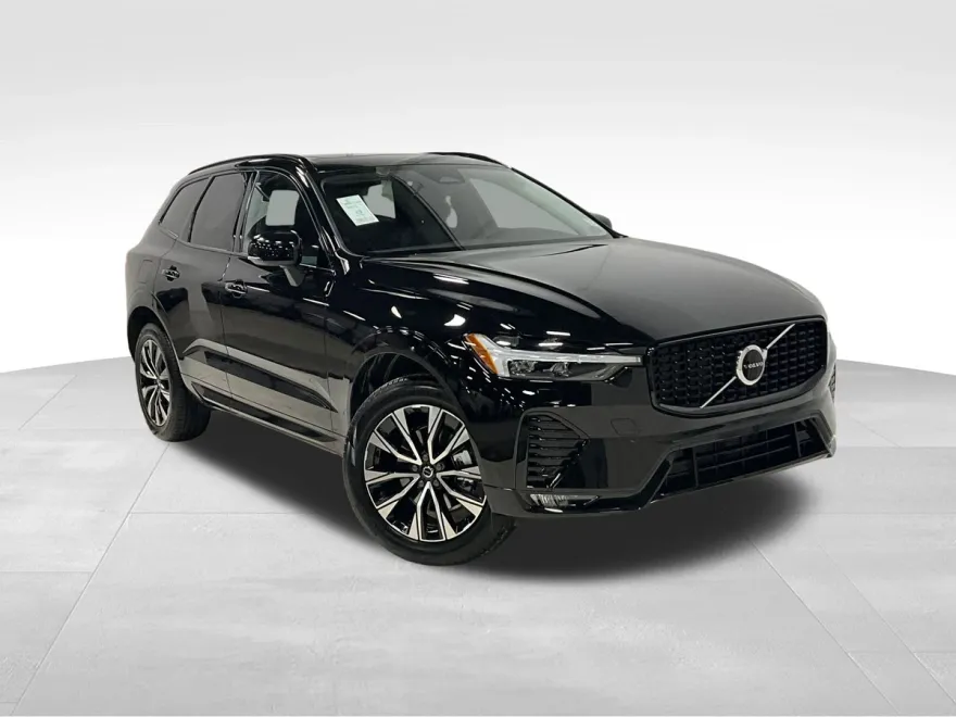 2025 Volvo XC60 B5 Core photo 1