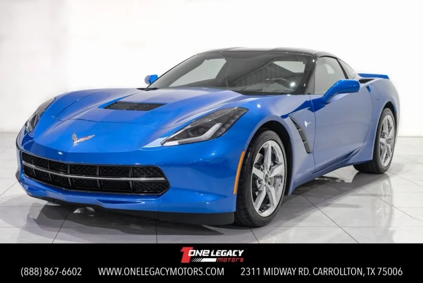 2014 Chevrolet Corvette 2LT photo 1