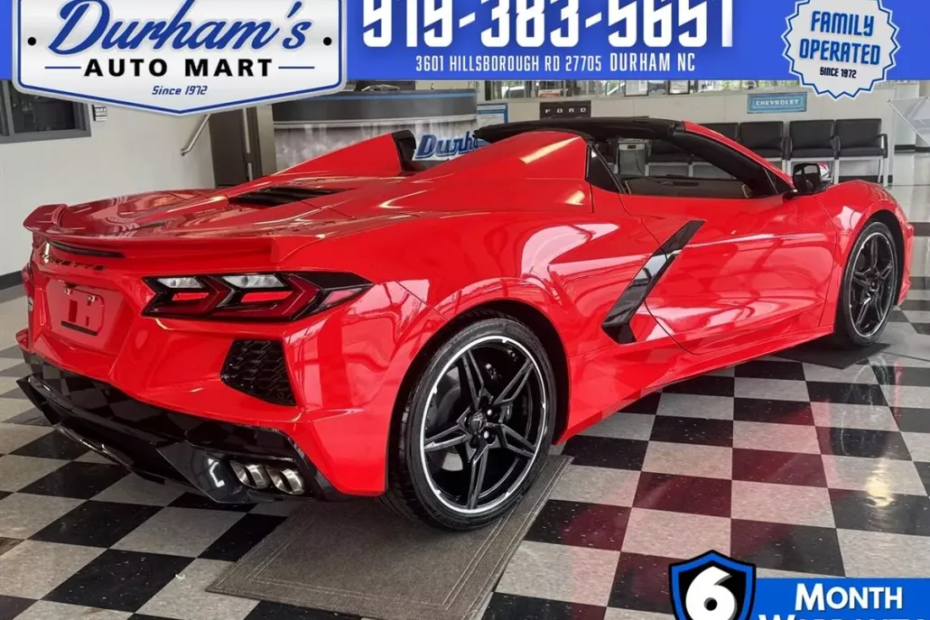 2022 Chevrolet Corvette 2LT photo 1