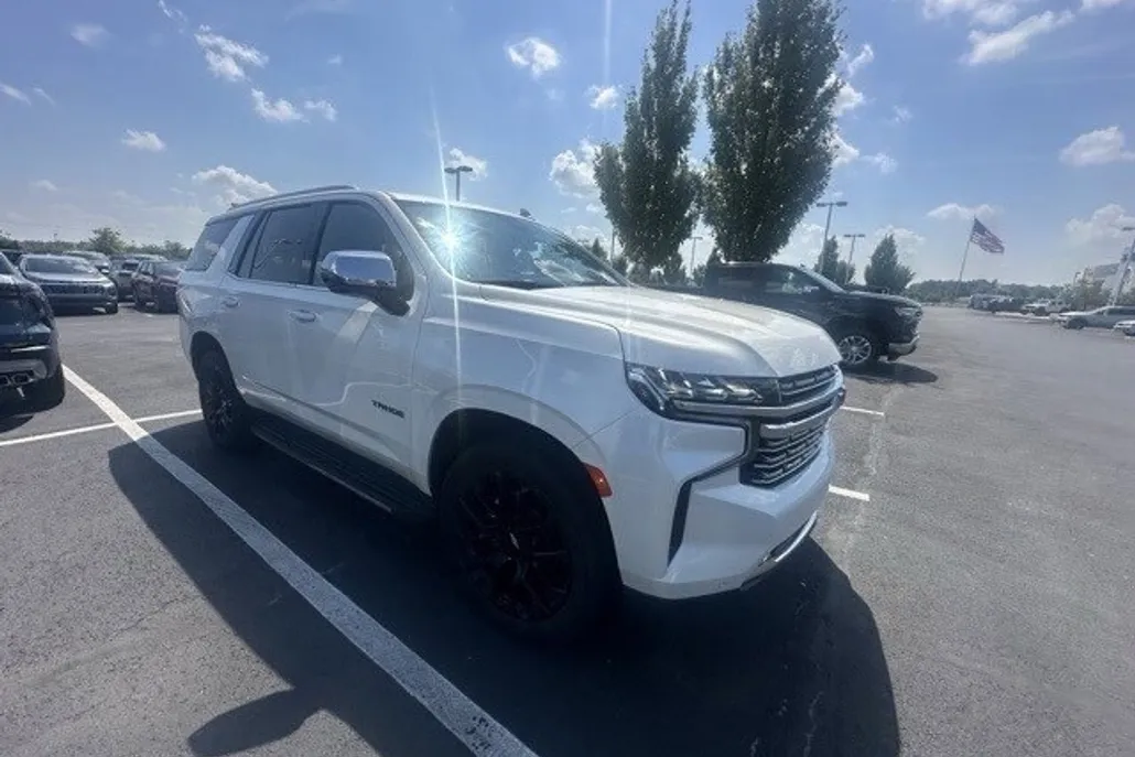 2023 Chevrolet Tahoe Premier photo 1