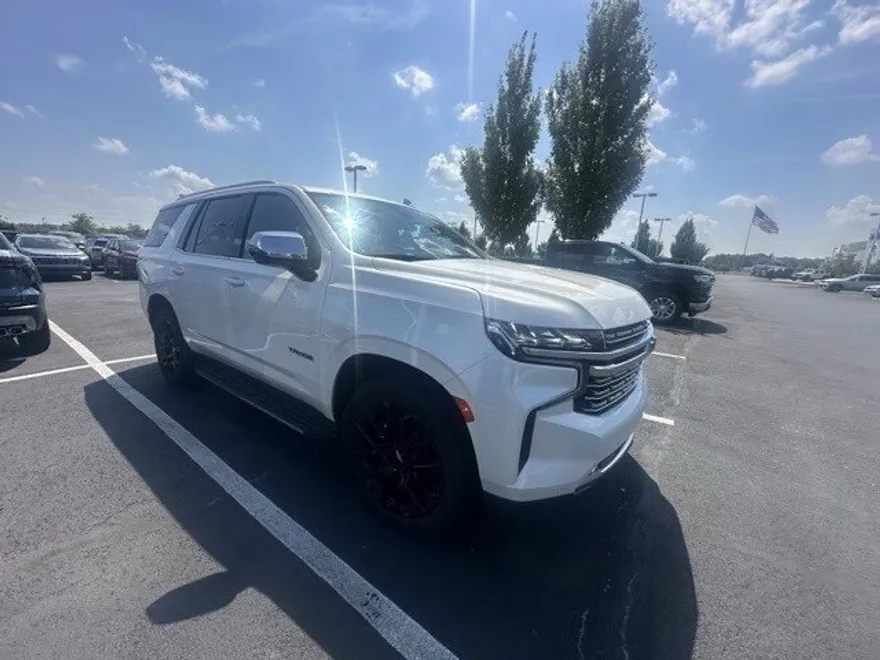 2023 Chevrolet Tahoe Premier photo 1