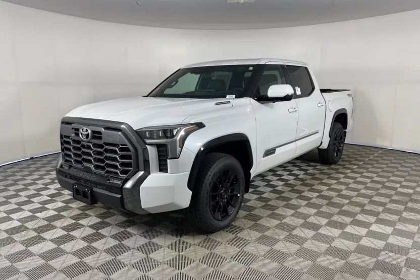 2026 Toyota Tundra Platinum CrewMax photo 1