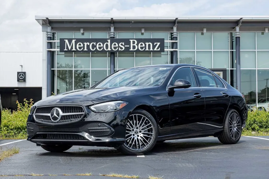 2025 Mercedes Benz C 300 4MATIC photo 1