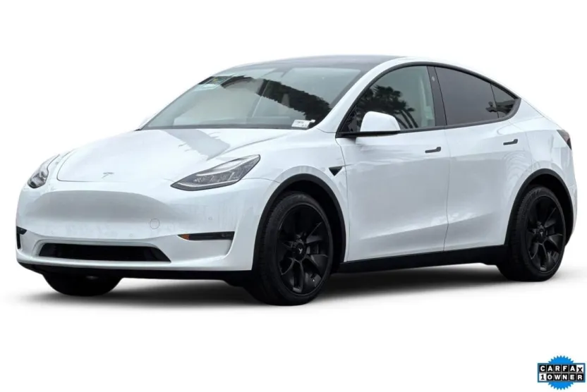 2021 Tesla Model Y Long Range photo 1