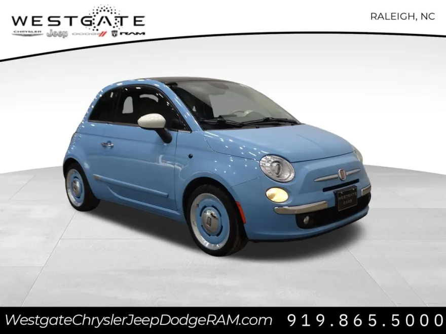 2015 Fiat 500 Lounge photo 1