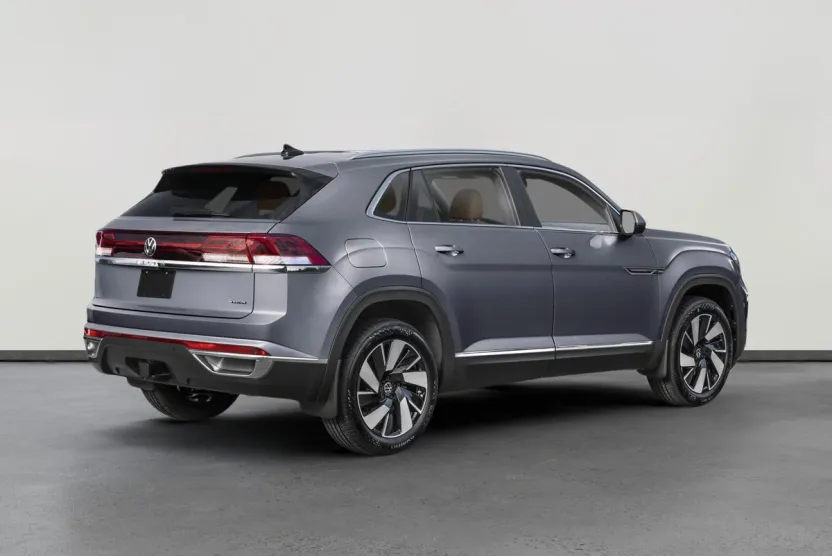 2026 Volkswagen Atlas Cross Sport SEL photo 1