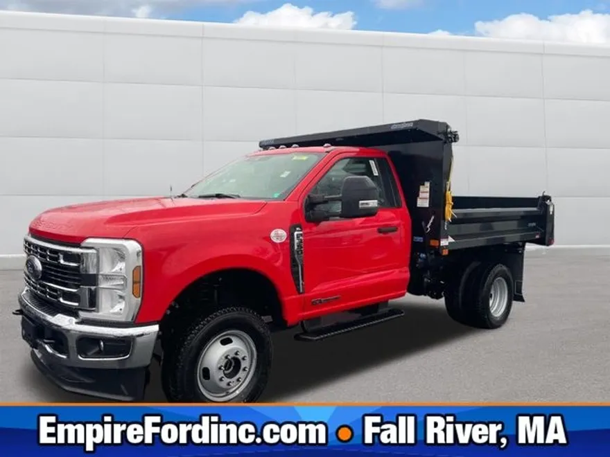 2024 Ford F-350 photo 1