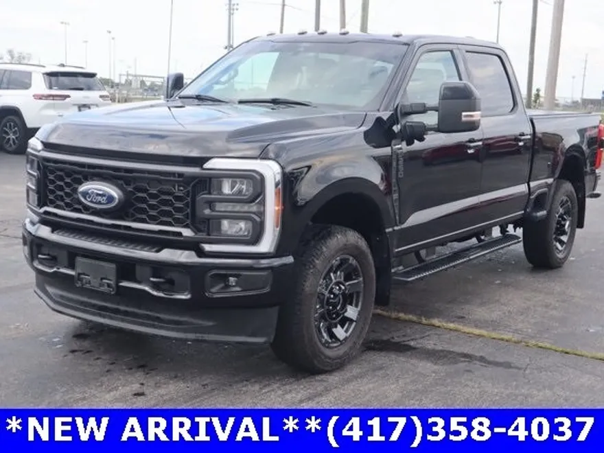 2024 Ford F-250 photo 1