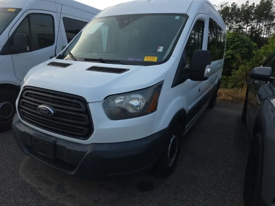 2017 Ford Transit photo 1