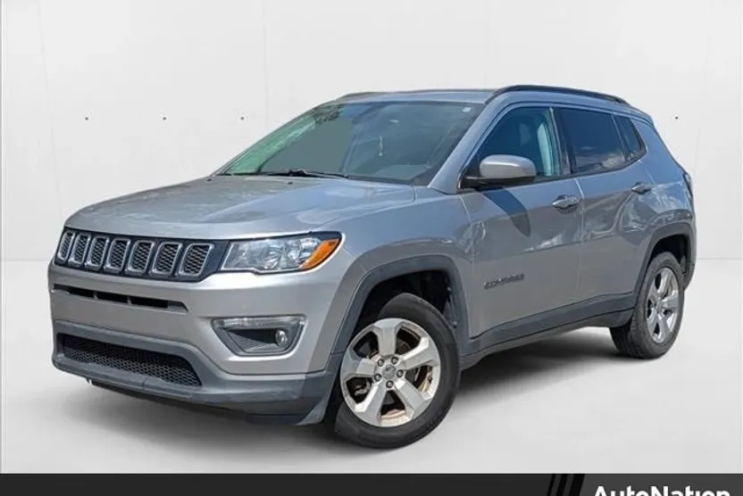 2018 Jeep Compass Latitude photo 1