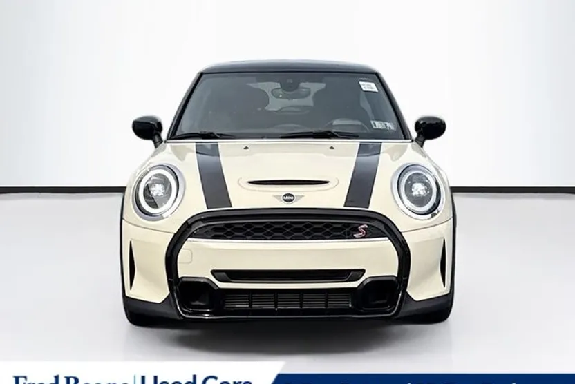 2022 Mini Cooper 2 Door Hardtop S Iconic photo 1