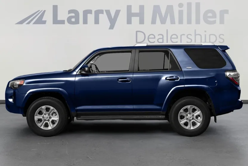 2015 Toyota 4Runner SR5 photo 1