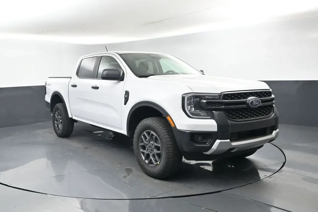 2025 Ford Ranger XLT photo 1