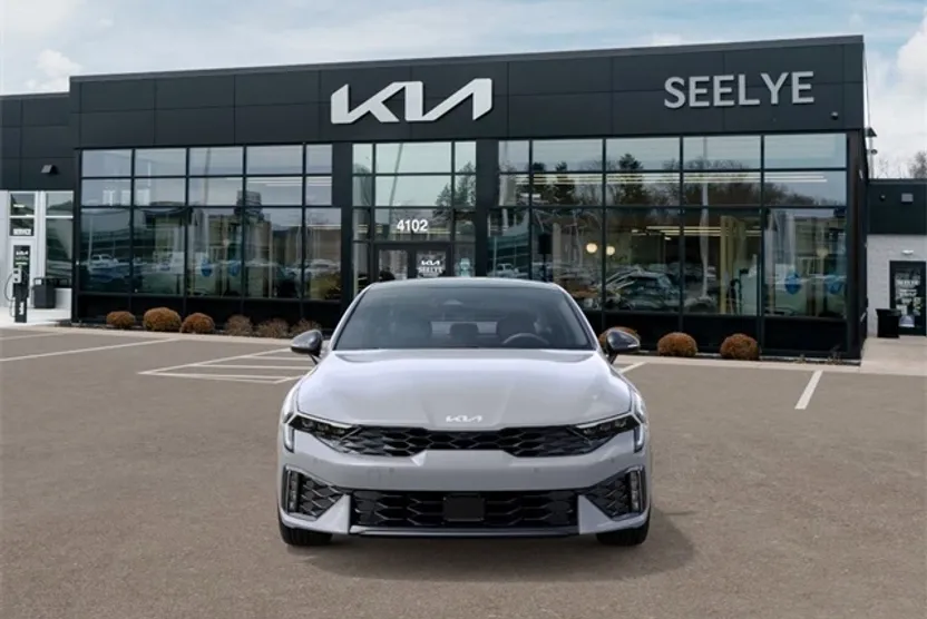 2026 Kia K5 GT photo 1