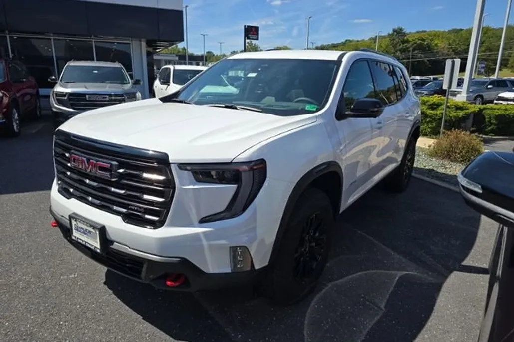 2026 Gmc Acadia AT4 photo 1