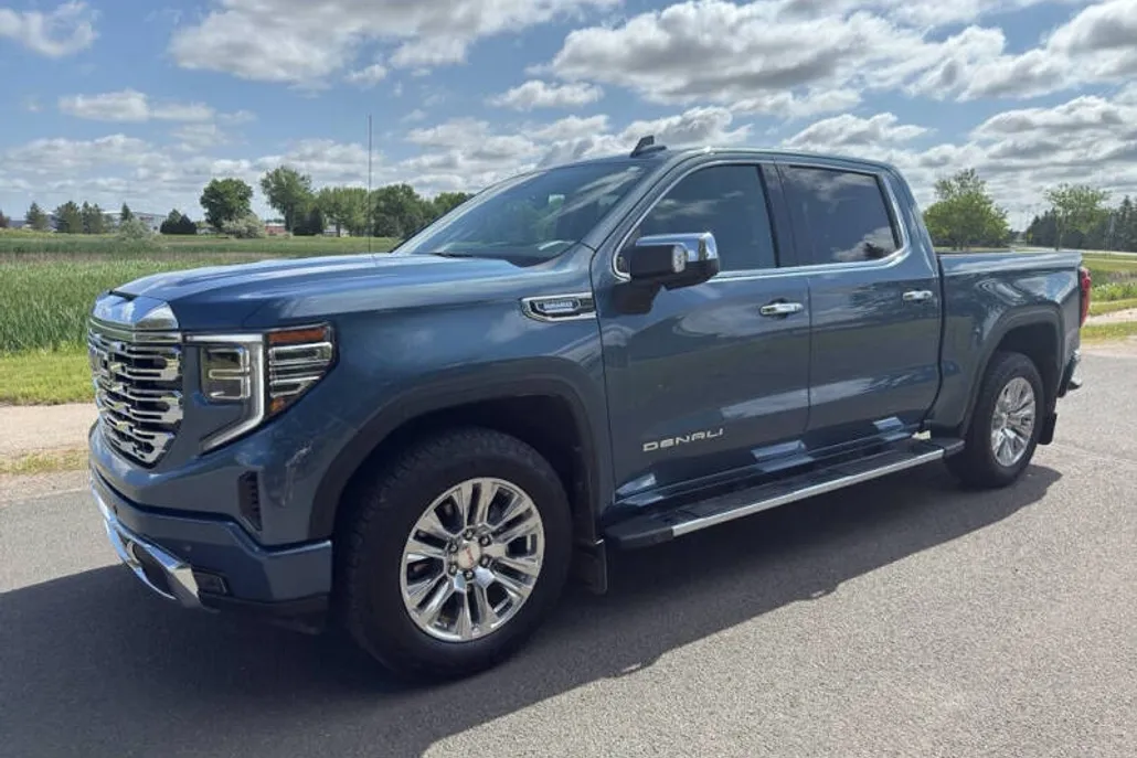 2024 Gmc Sierra 1500 Denali photo 1