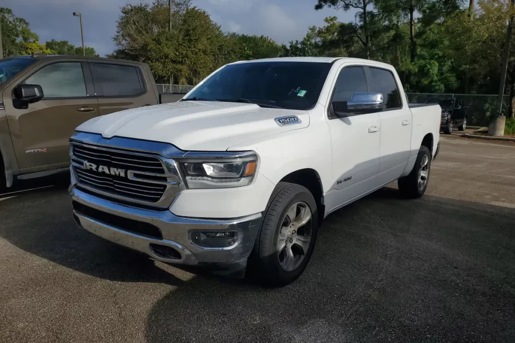 2023 Ram 1500 Laramie photo 1