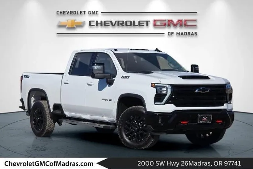 2025 Chevrolet Silverado 2500HD LT photo 1