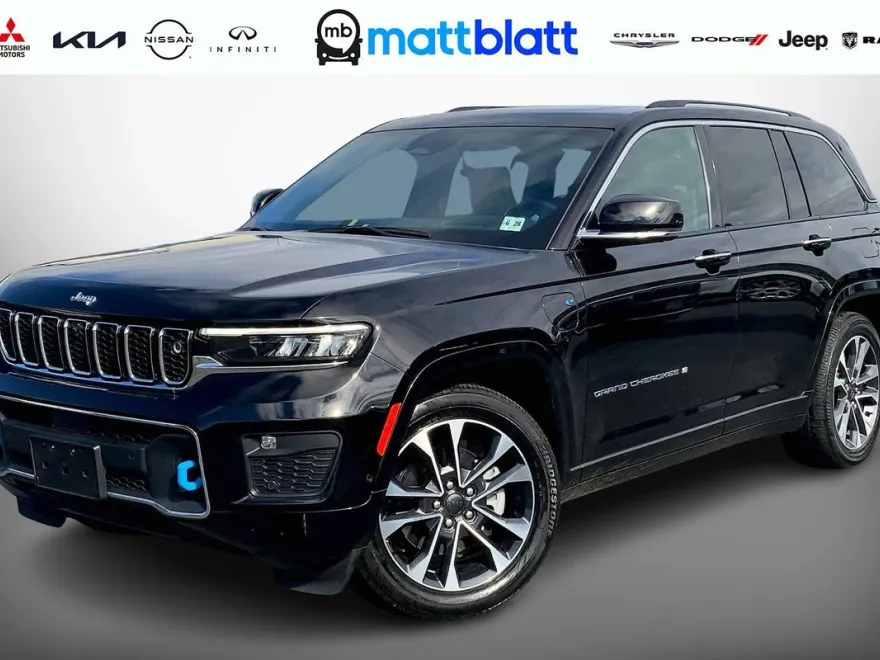 2023 Jeep Cherokee Overland 4xe photo 1
