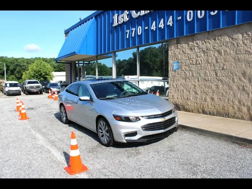 2017 Chevrolet Malibu Premier photo 1