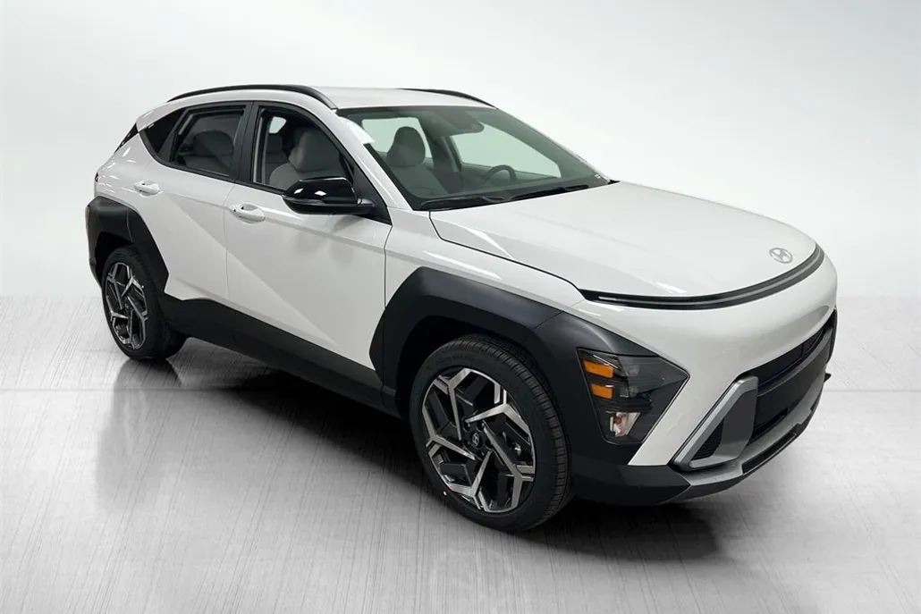 2026 Hyundai Kona SEL photo 1