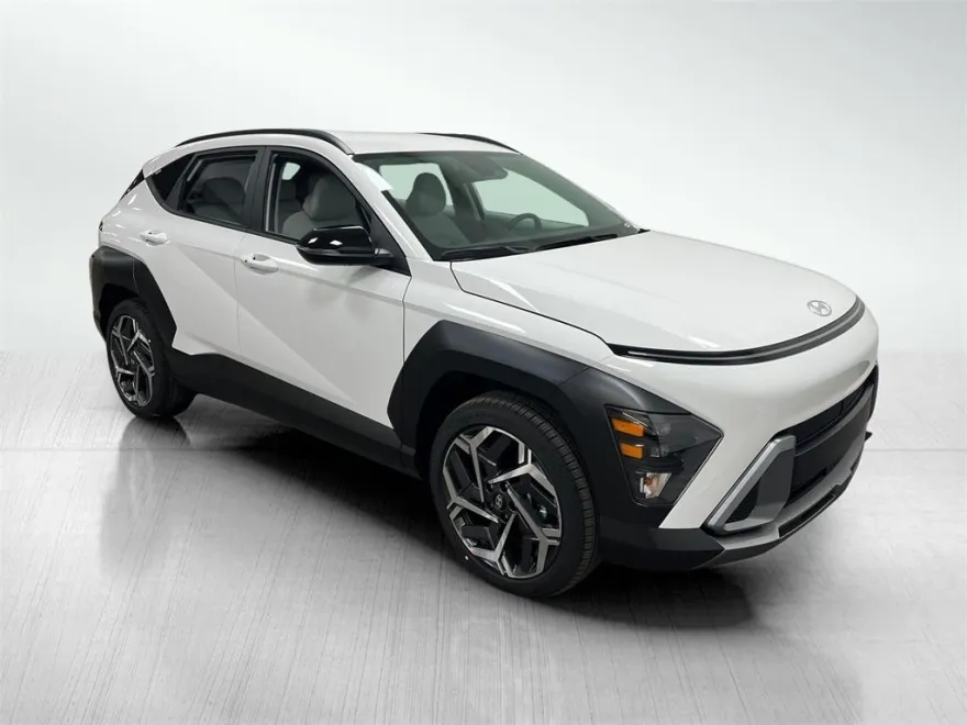 2026 Hyundai Kona SEL photo 1